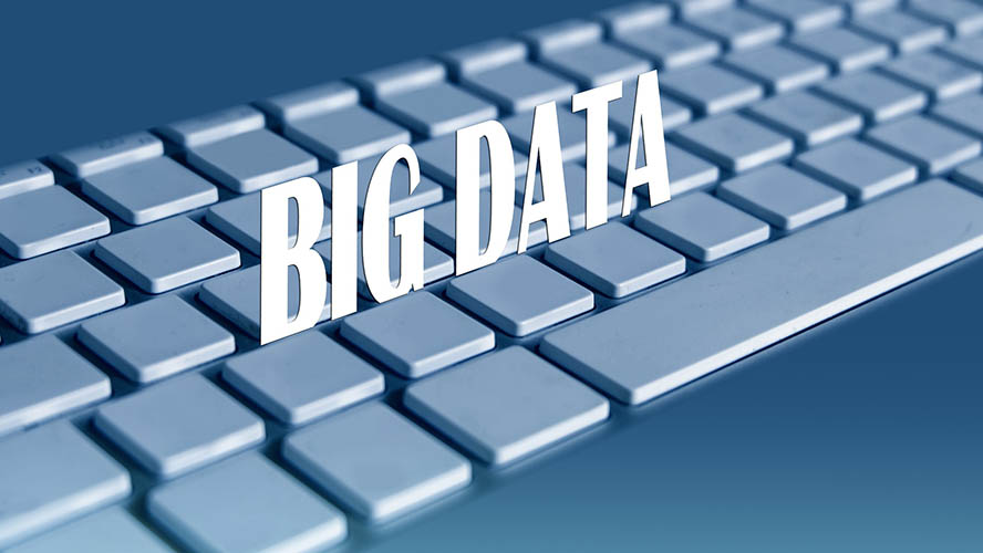 Tastatur auf der Big Data steht